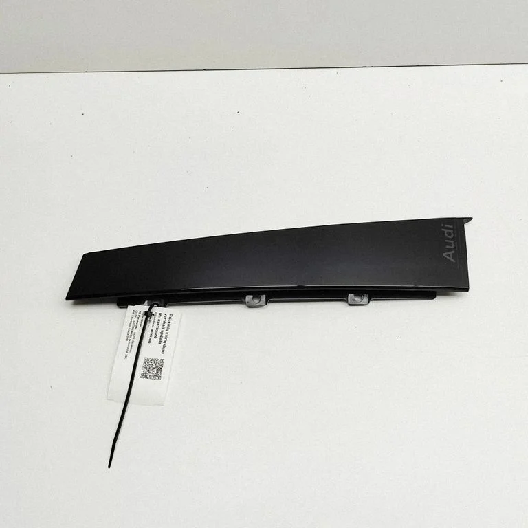 Rear door glass trim molding 85H839902