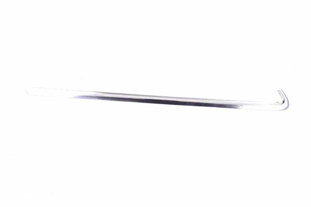 Listwa szyby drzwi tylnych 4G9853345