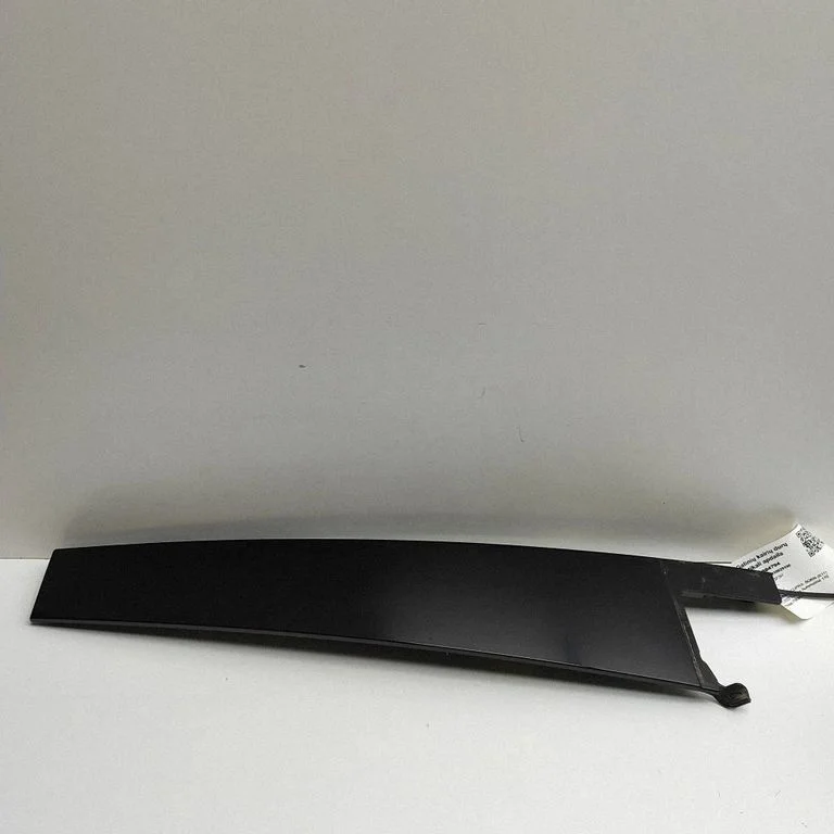 Listwa szyby drzwi tylnych 10A839901