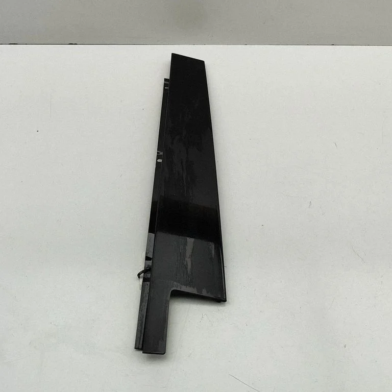 Tagaukse klaasi liist A1676903600
