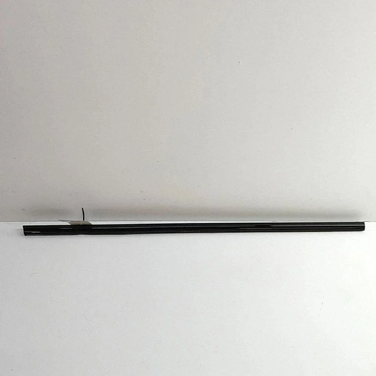 Aizmugurējo durvju stikla apdare 760839475B