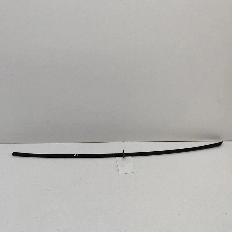 Tagaukse klaasi liist 83860KL010