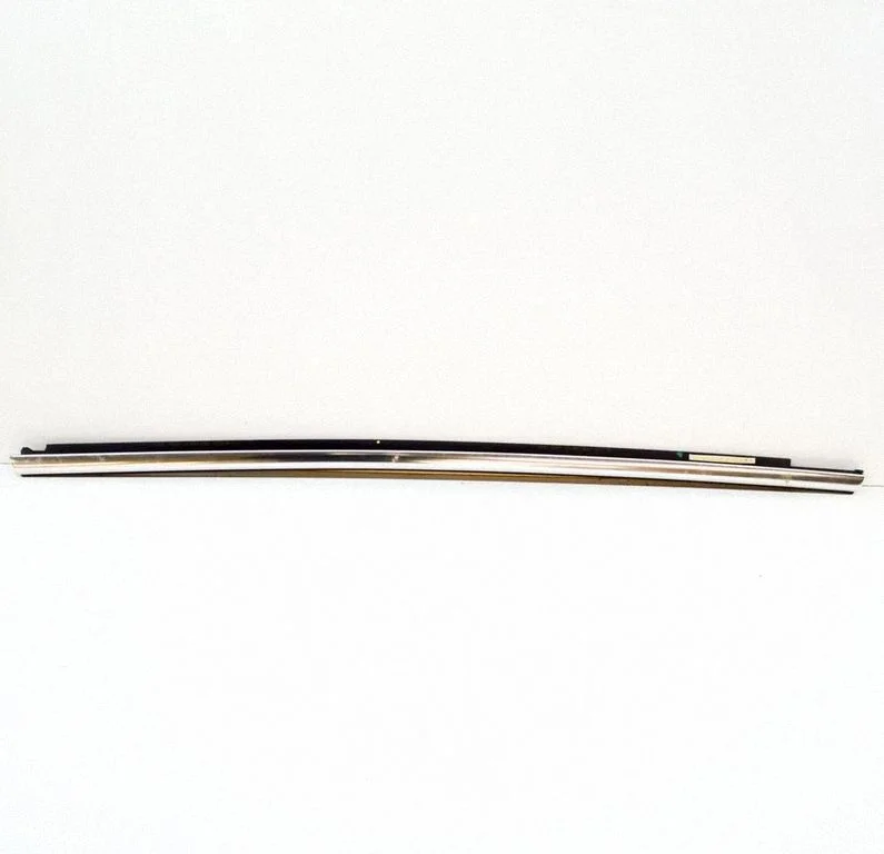 Rear door glass trim molding – left
