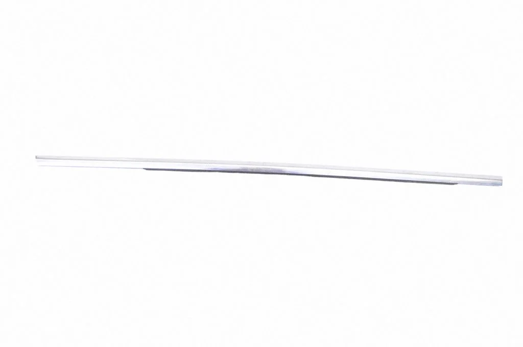 Tagaukse klaasi liist HK8325597AC