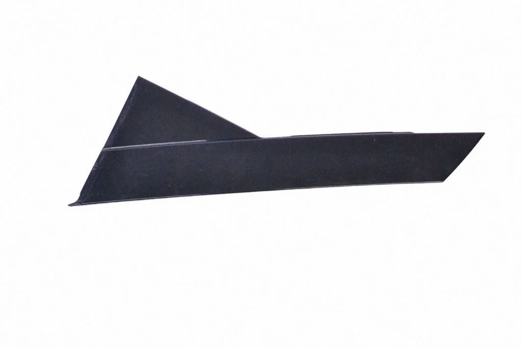 Rear door glass trim molding 8W5839903A