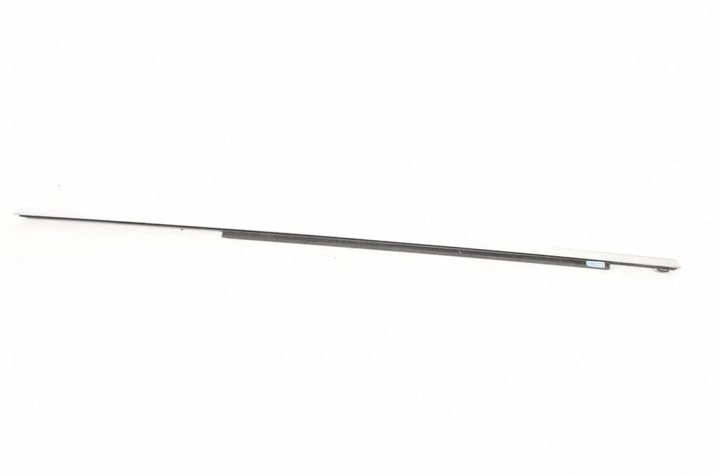 Rear door glass trim molding – Mercedes-Benz CLS-Class C218 X218 (2011-2017)