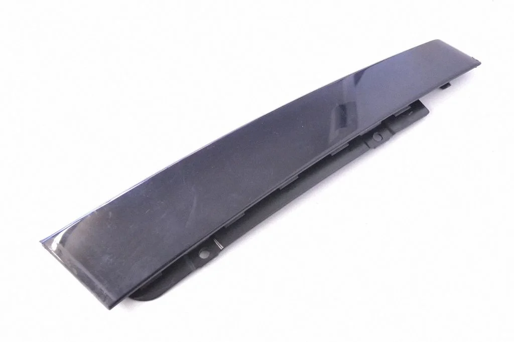 Rear door glass trim molding 4G0839901