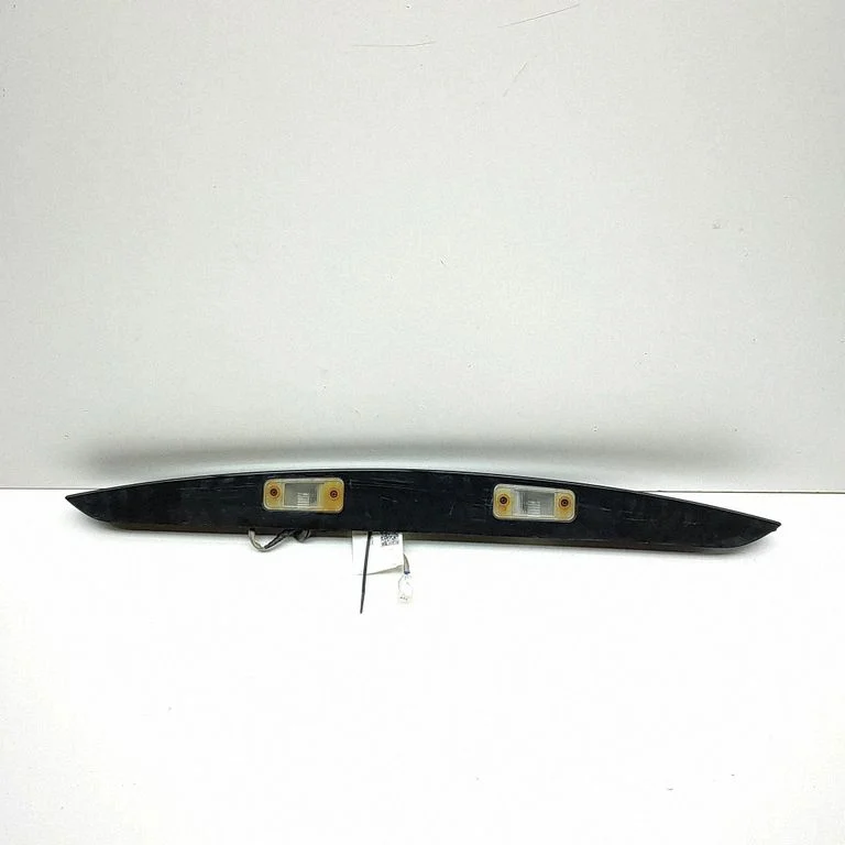 Trunk door license plate light bar 873112B600