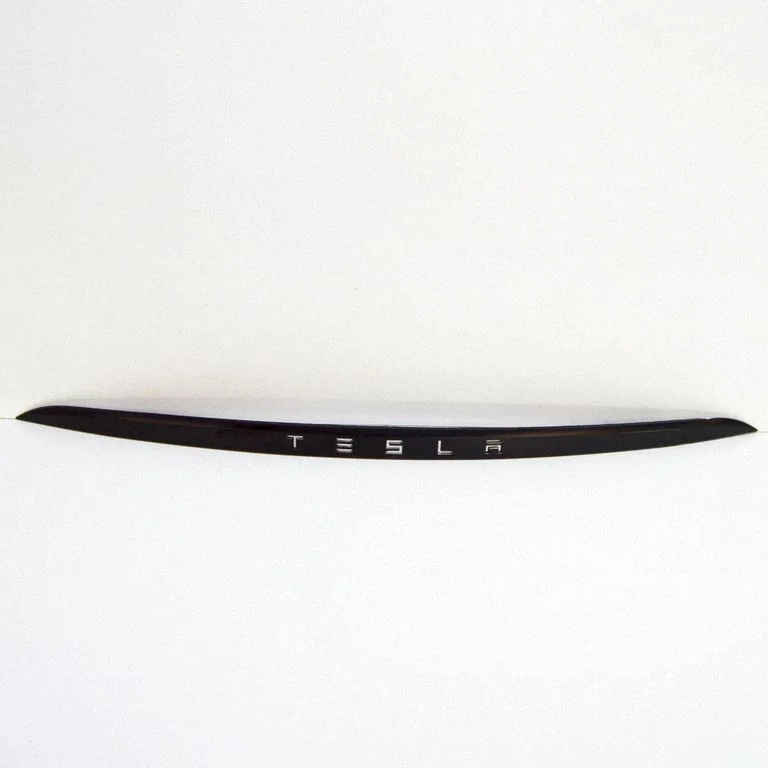 Trunk door license plate light bar 103537000E