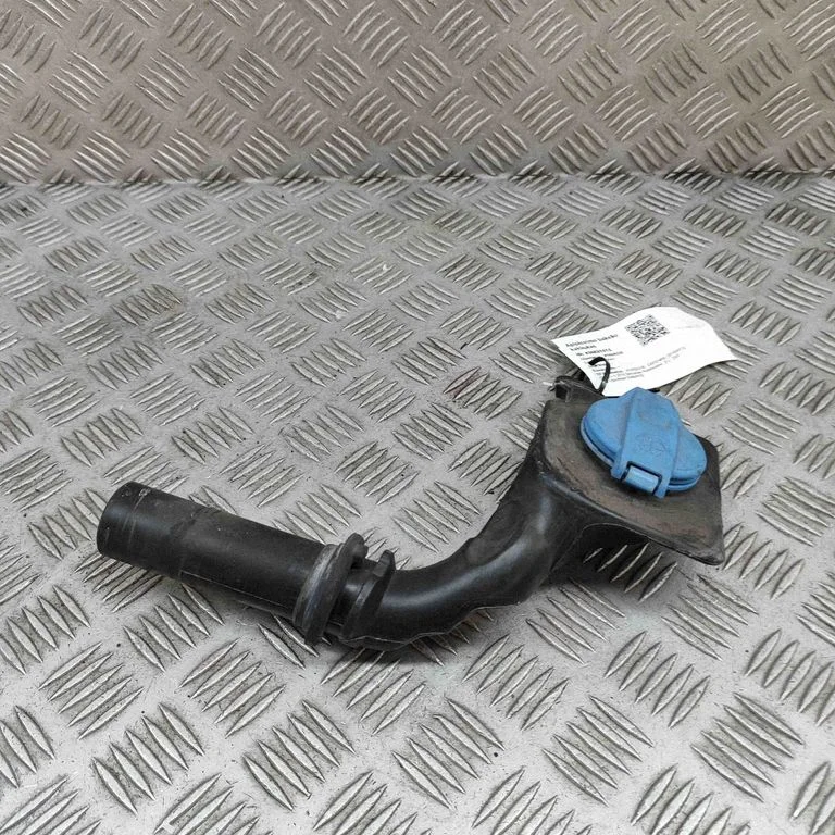 Window washer liquid tank fill tube – Porsche Cayenne (9Y0 9Y3) (2018-)