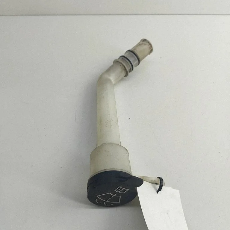 Logu šķidruma tvertnes uzpildes caurulīte 95182245