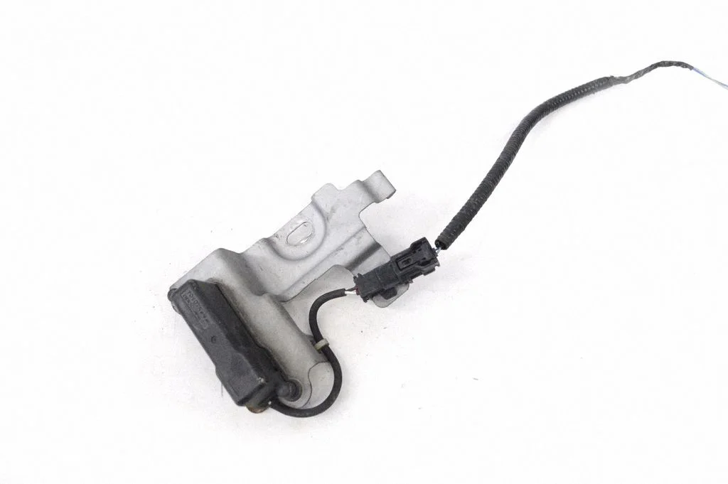Tire pressure control unit – Lexus RC (2014-)