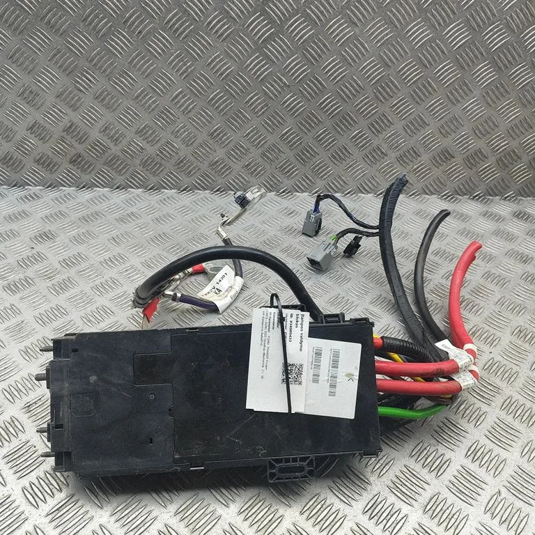 Sprieguma pārveidotājs/pārveidošanas modulis KK2V14301KA