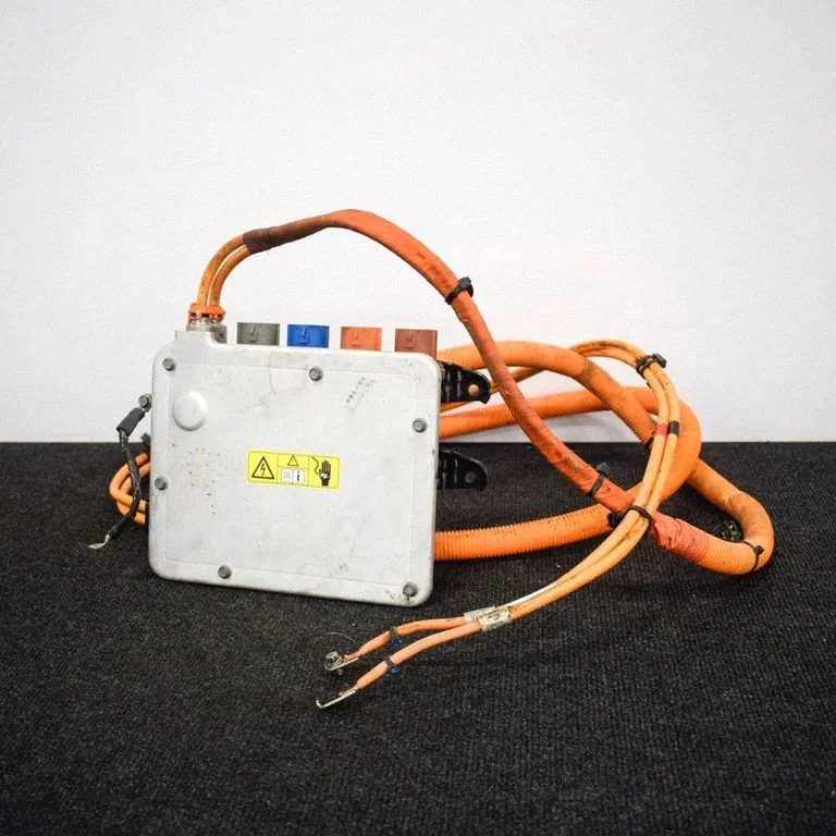 Voltage converter/converter module – Tesla Model S (2012-)