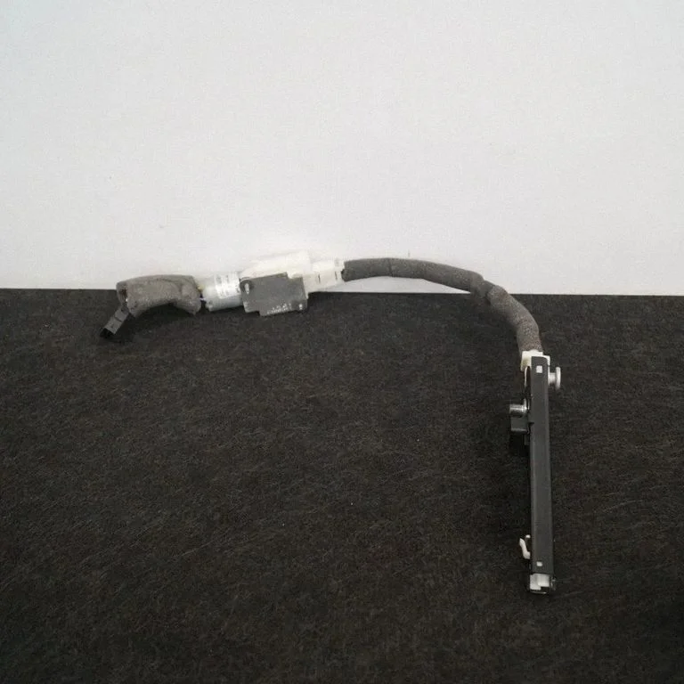 Silniczek regulacji pasa 4E0857833A