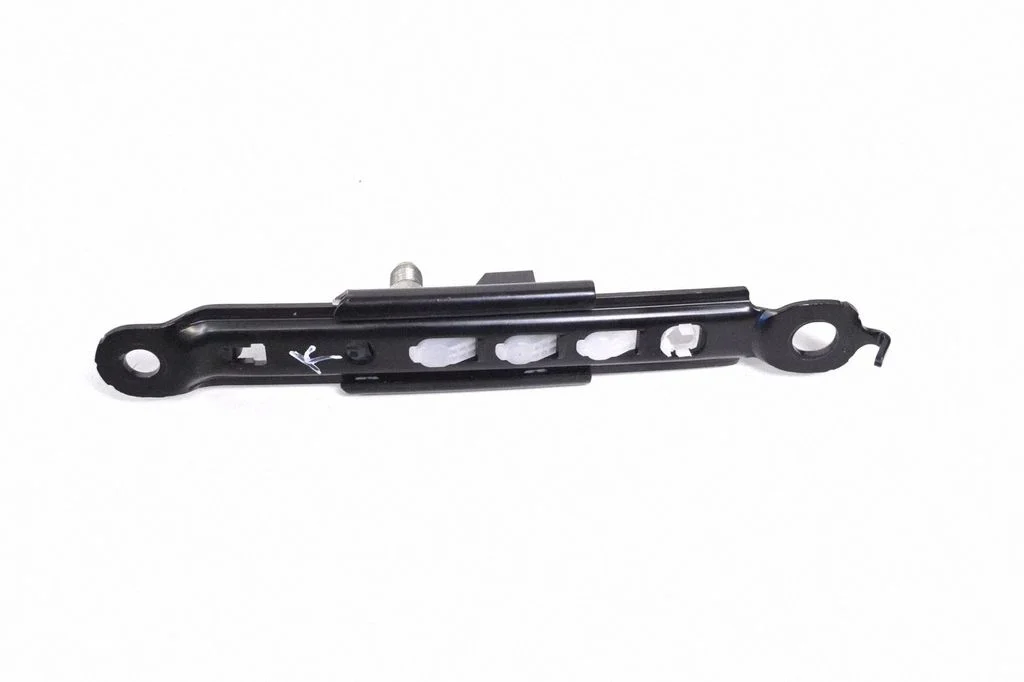 Seat belt adjustment motor – Lexus RX 450H (2016-)