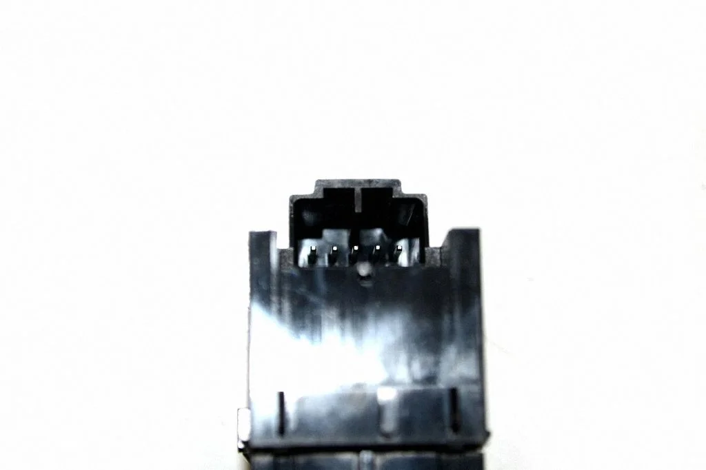 Slēdžu komplekts YUF500120PVJ