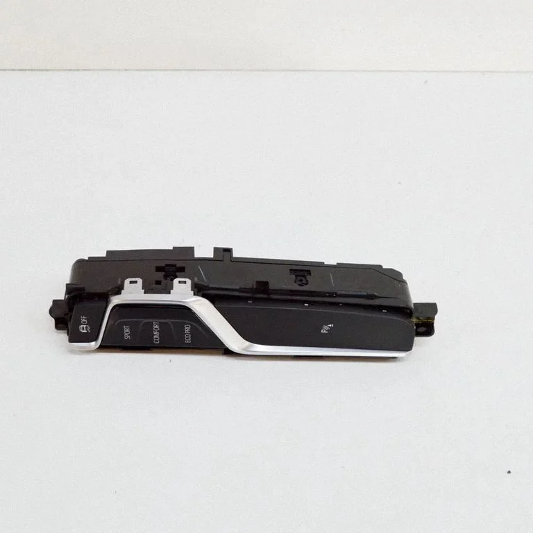 A set of switches – BMW 5 Series G30 G31 G38 (2016-)