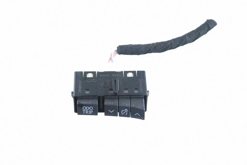 A set of switches 4462P84