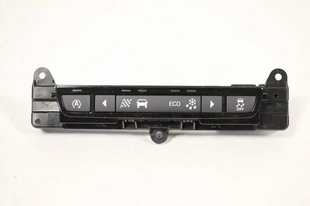 A set of switches – Jaguar XF X260 (2015-)