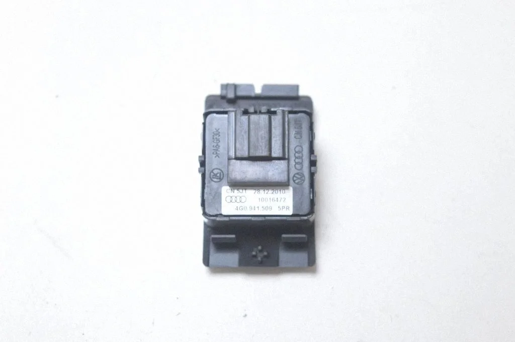 A set of switches – Audi A7 S7 4G (2011-2017)