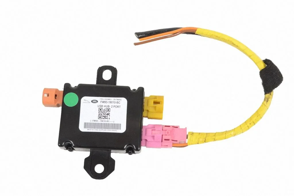 USB control unit – Jaguar F-Pace (2016-)
