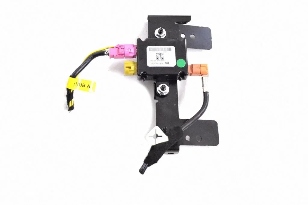 USB control unit – Land Rover Range Rover Evoque L538 (2011-2018)