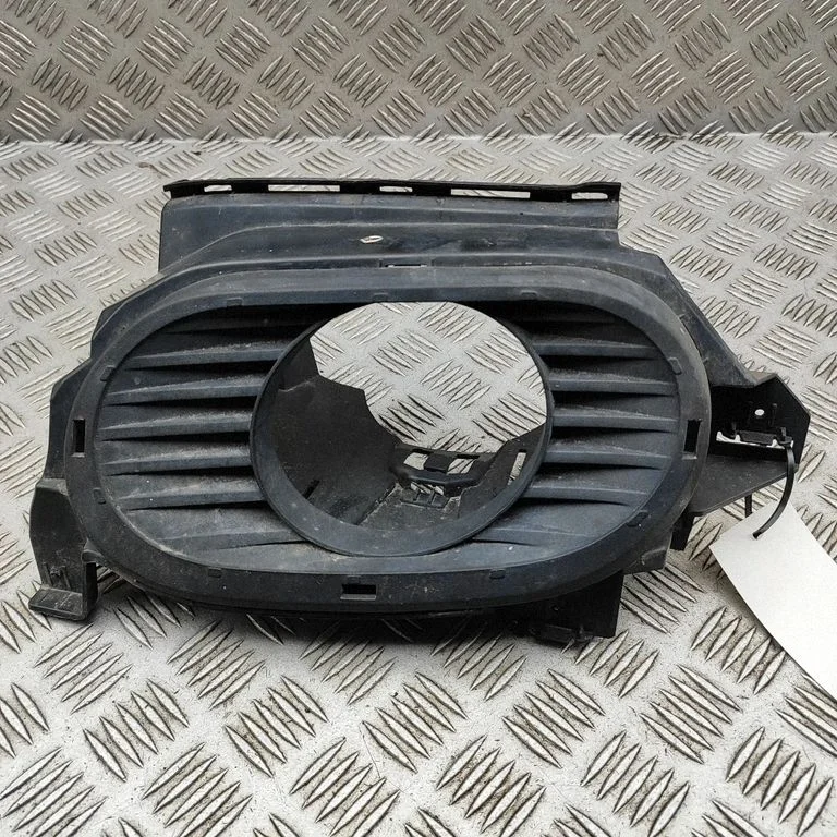 Summuti otsak – Mercedes-Benz A-klass W177 AMG (2018-)