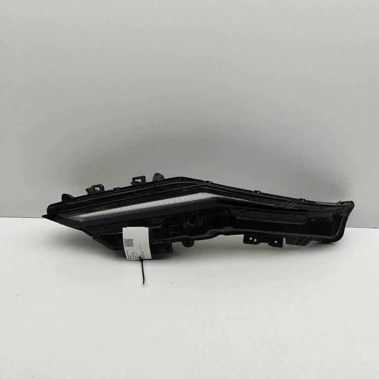 LED-päevatuli 266055MP5A – Nissan Ariya (2021-)