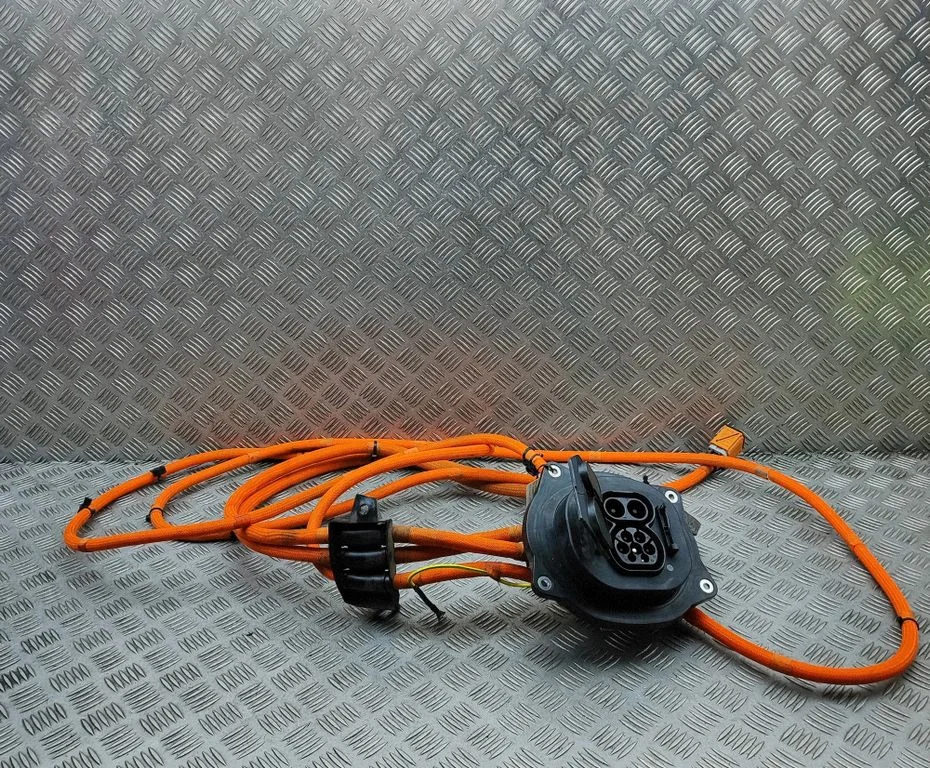 Elektriauto laadimiskaabel 5A3B095