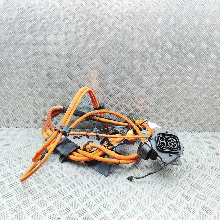 Elektriauto laadimiskaabel 32416136