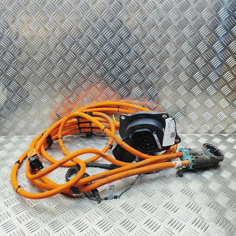 Elektromobiļa uzlādes vads 5A3B095