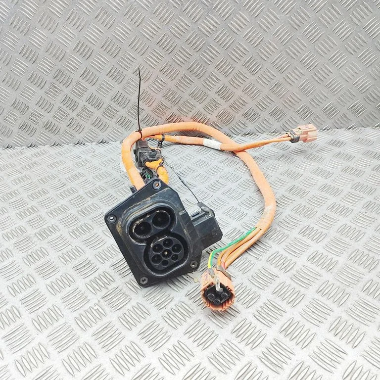 Electric car charging cable SA3HLU2106010