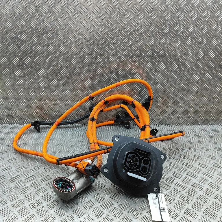 Elektromobiļa uzlādes vads 5A62867