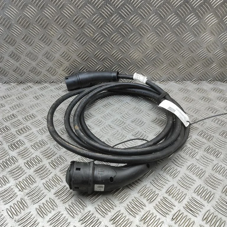 Electric car charging cable 9J1971675AE
