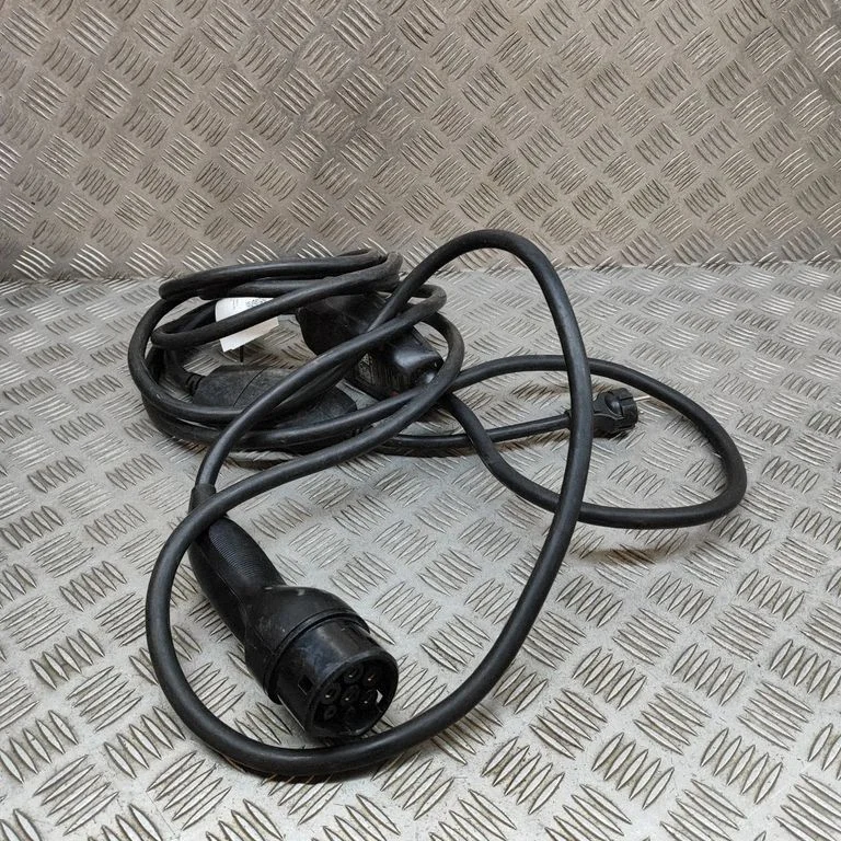 Electric car charging cable 102398410F