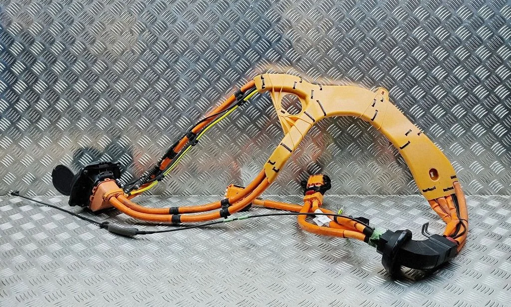 Elektromobiļa uzlādes vads A2235405158