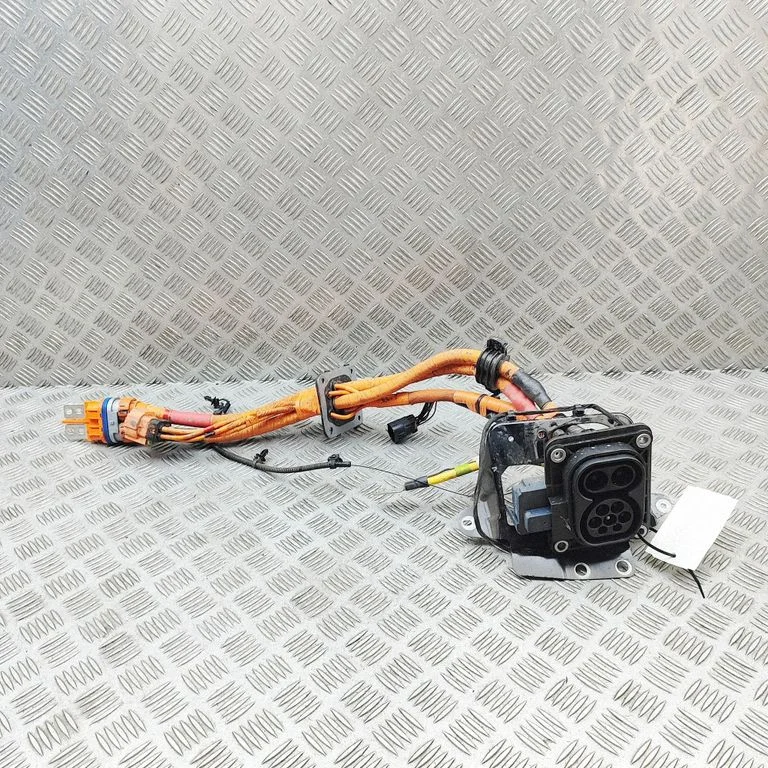 Electric car charging cable EM2EU2106400