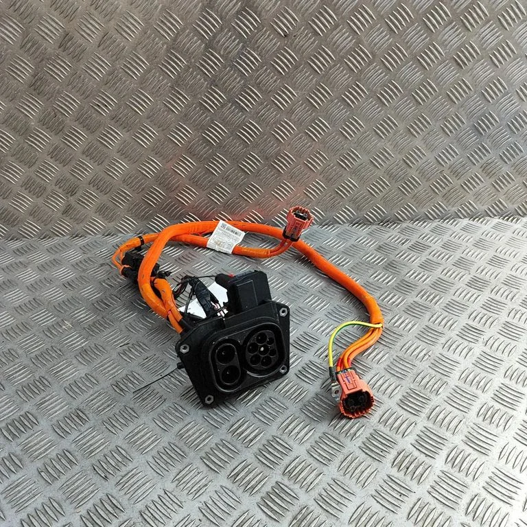 Electric car charging cable SA3HLU210601