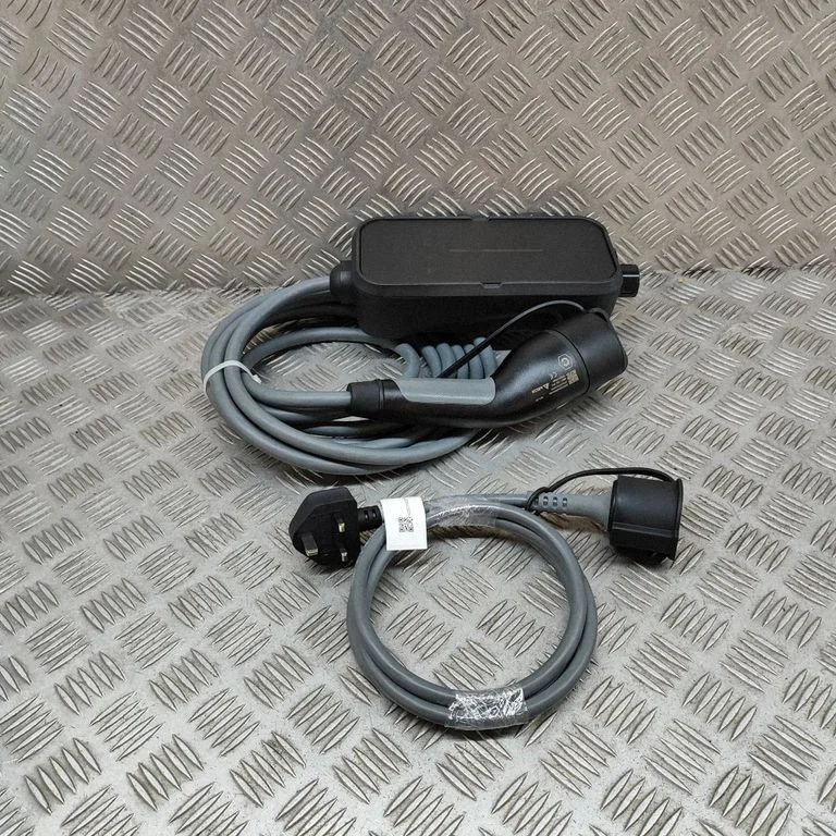Elektromobiļa uzlādes vads 8490518