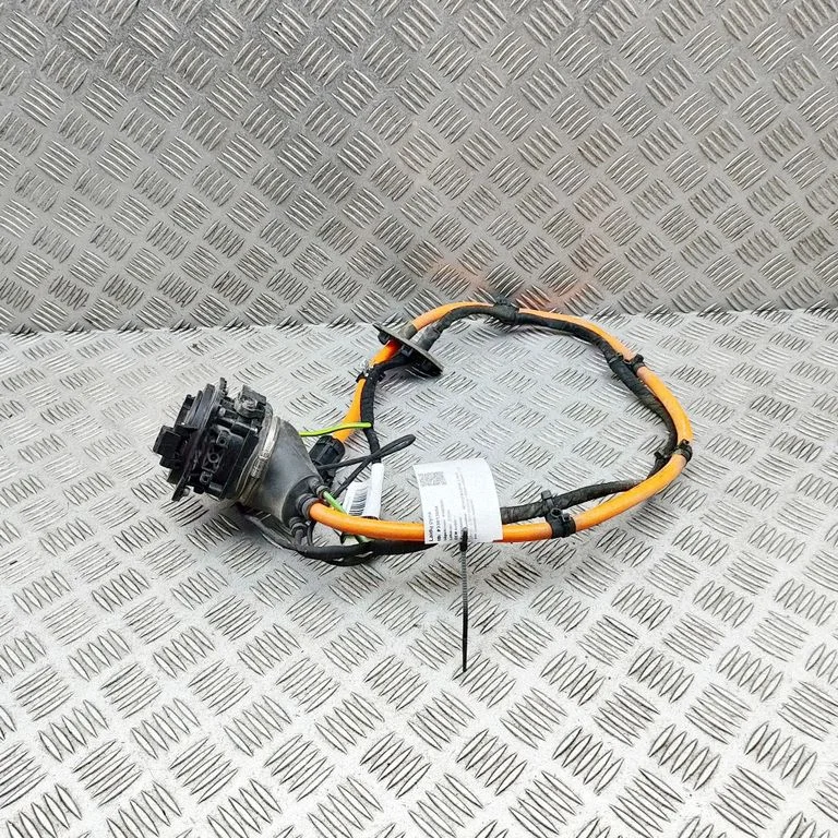 Kabel do ładowania auta elektrycznego A2135405005
