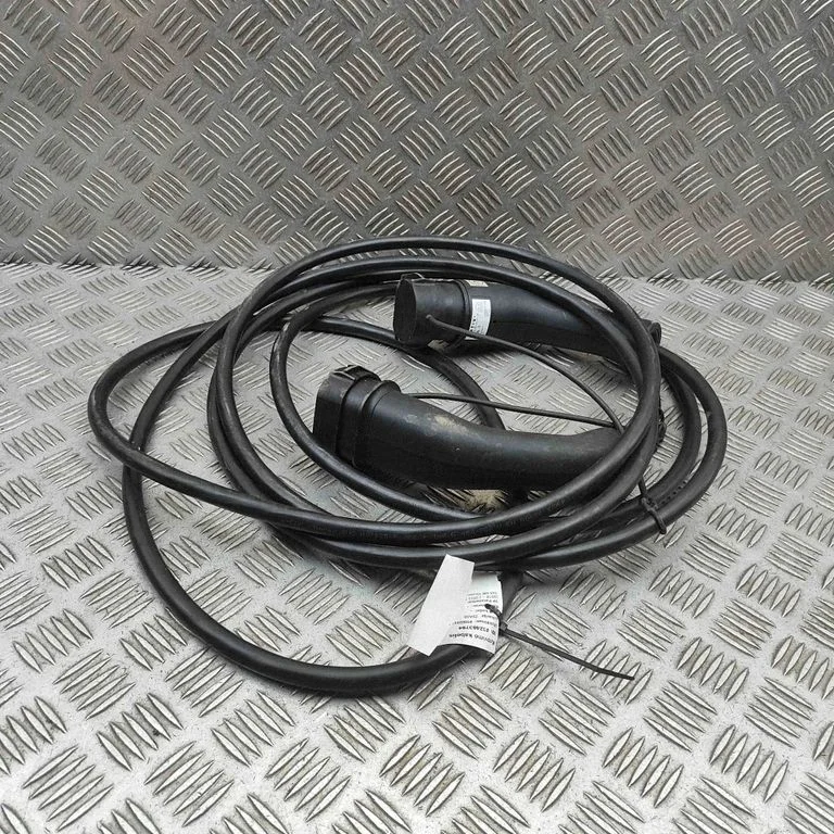 Elektriauto laadimiskaabel 9844681180