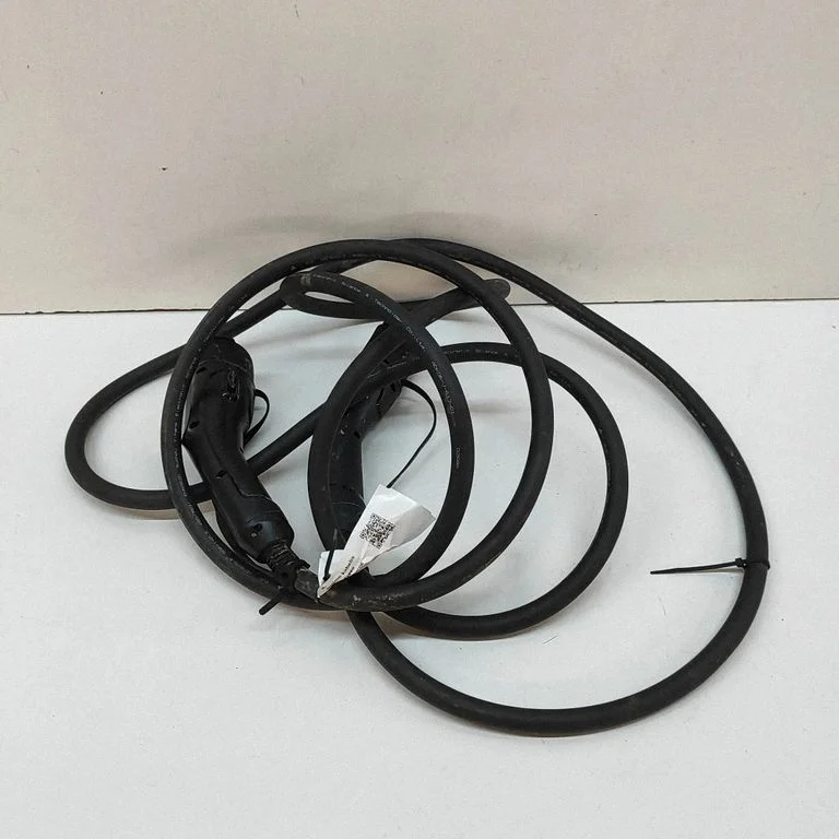 Electric car charging cable WBIP3AC2032AT