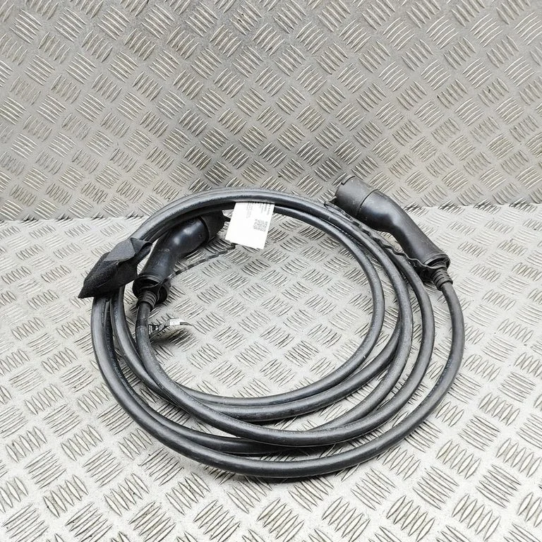 Electric car charging cable 32324392