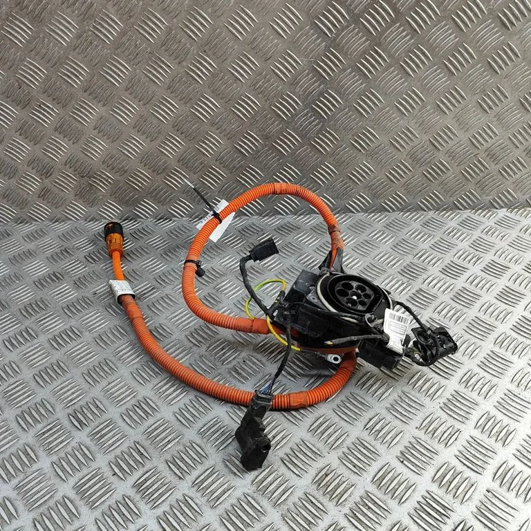 Elektromobiļa uzlādes vads 6824111