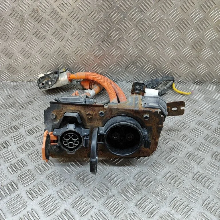 Kabel do ładowania auta elektrycznego 91886E4500