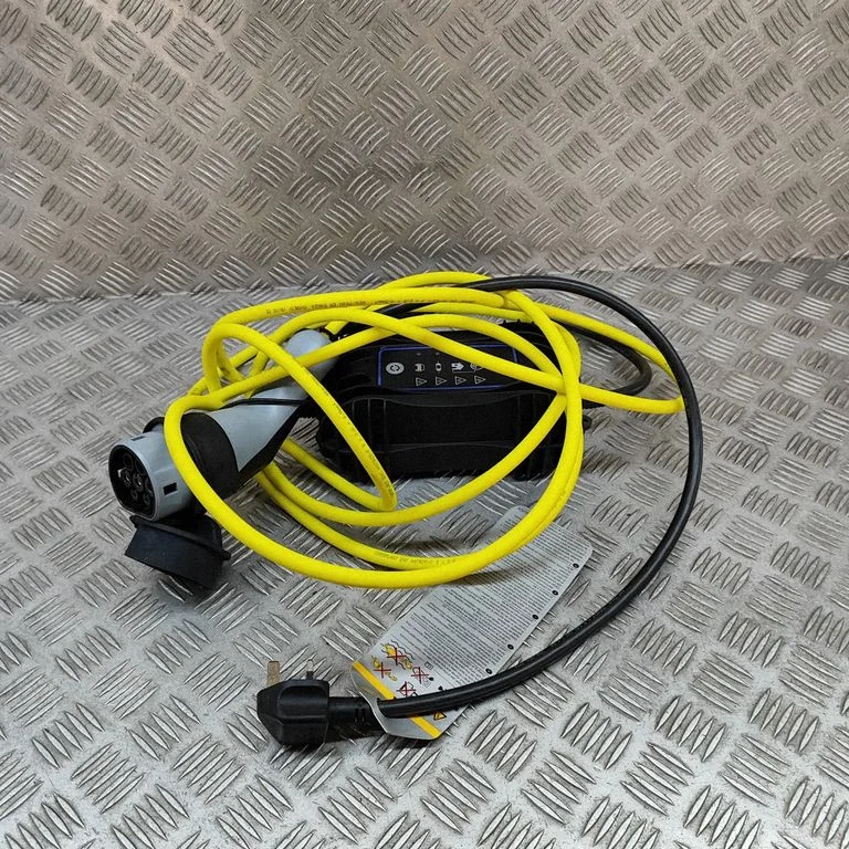 Elektriauto laadimiskaabel 22368722