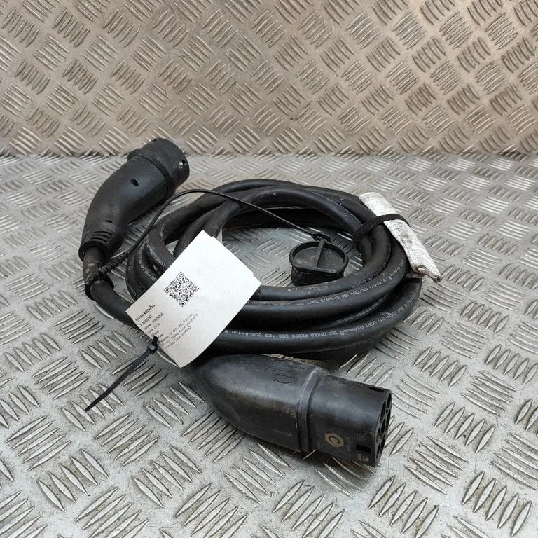 Electric car charging cable 9J1971675H
