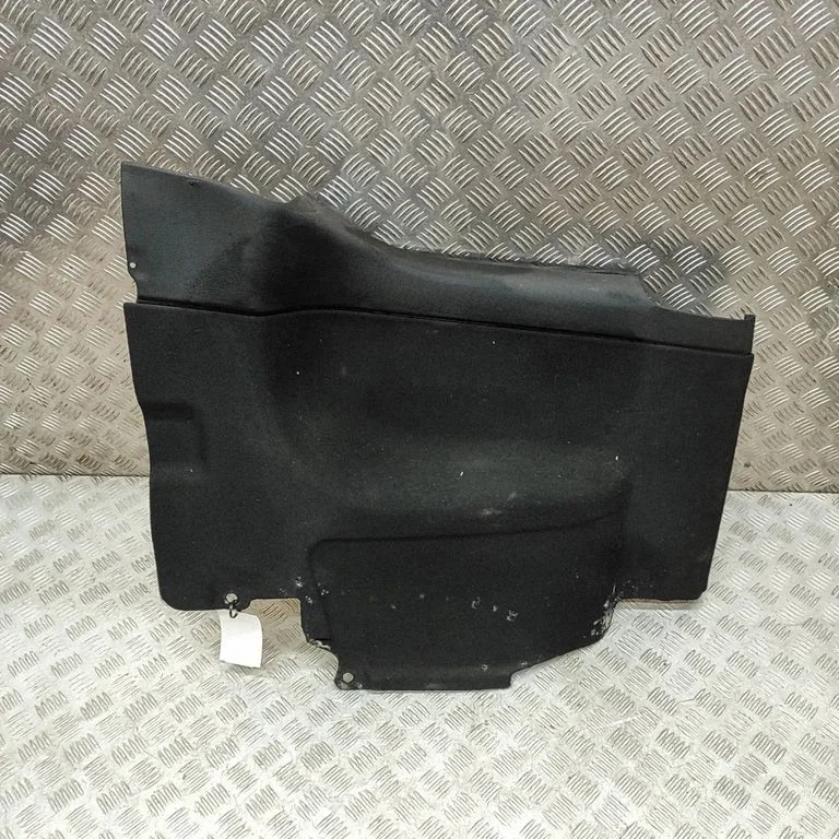 Coupe rear side trim panel 1E0867043