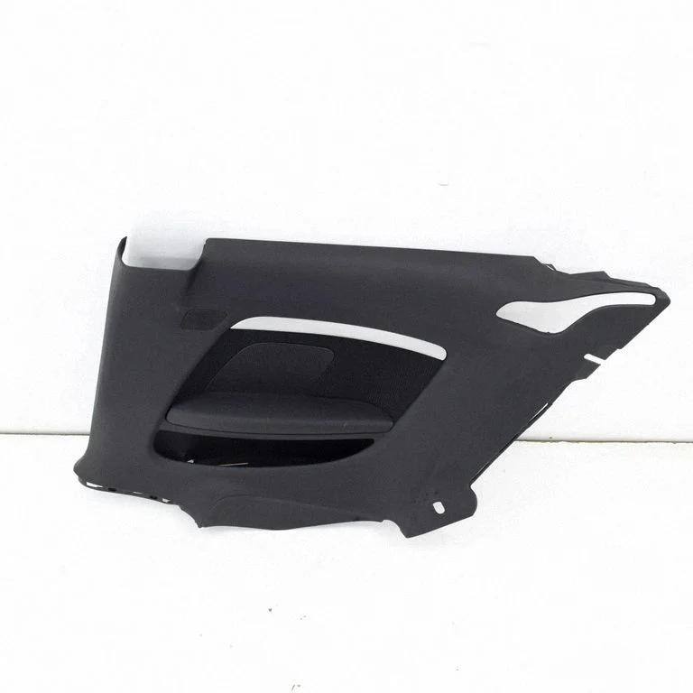 Coupe rear side trim panel 8T0867036